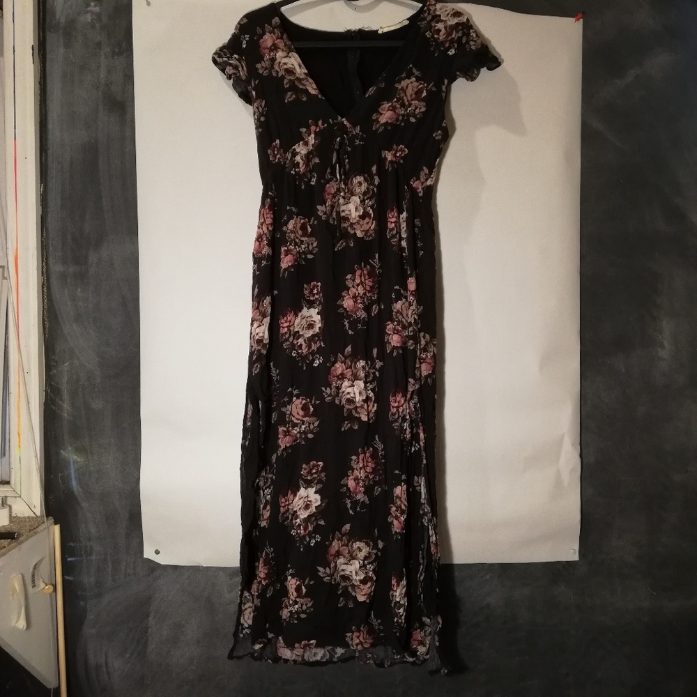 Maxi 90s inspired dress